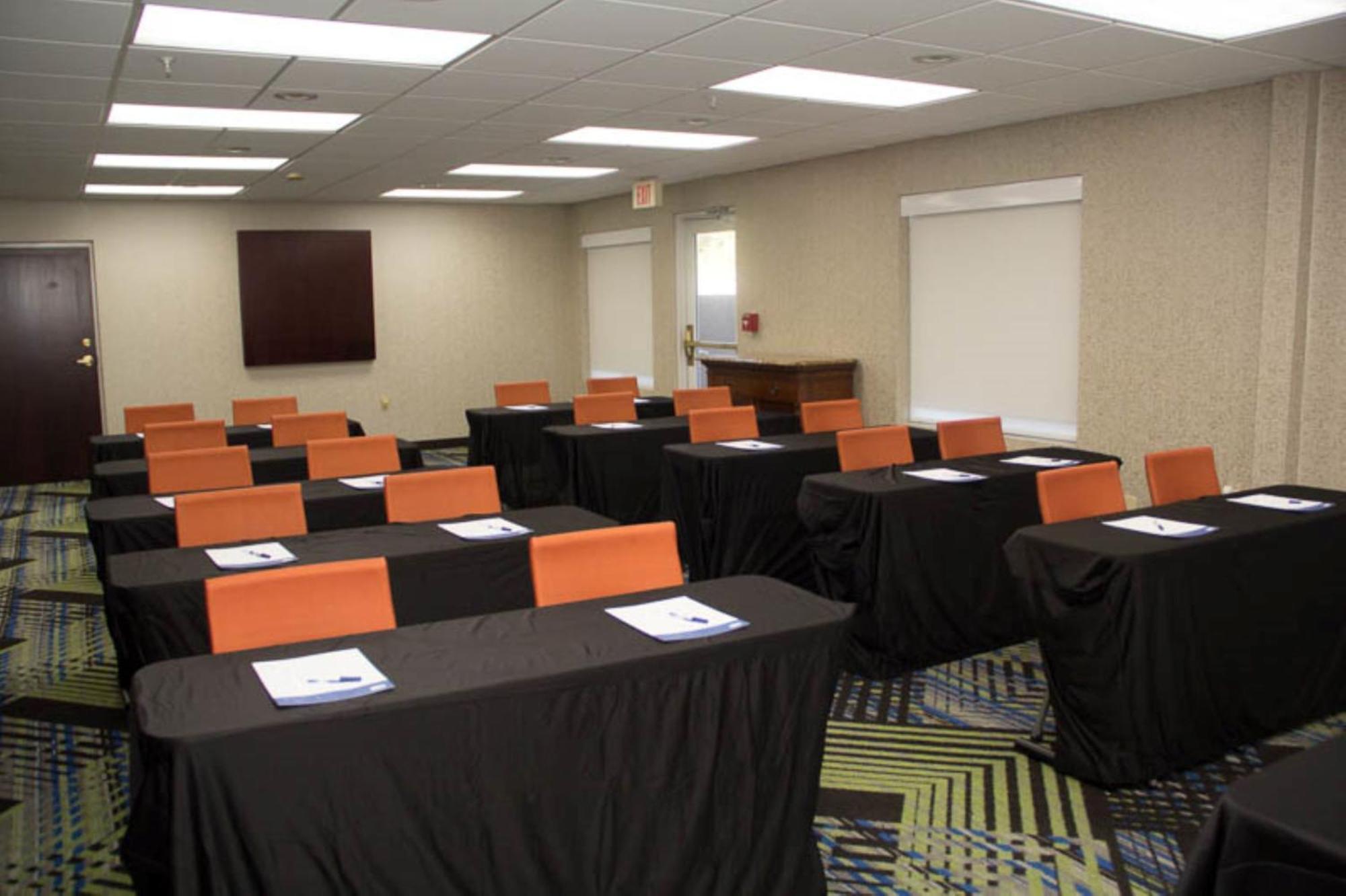 Holiday Inn Express & Suites Kings Mountain - Shelby Area By Ihg Exterior foto