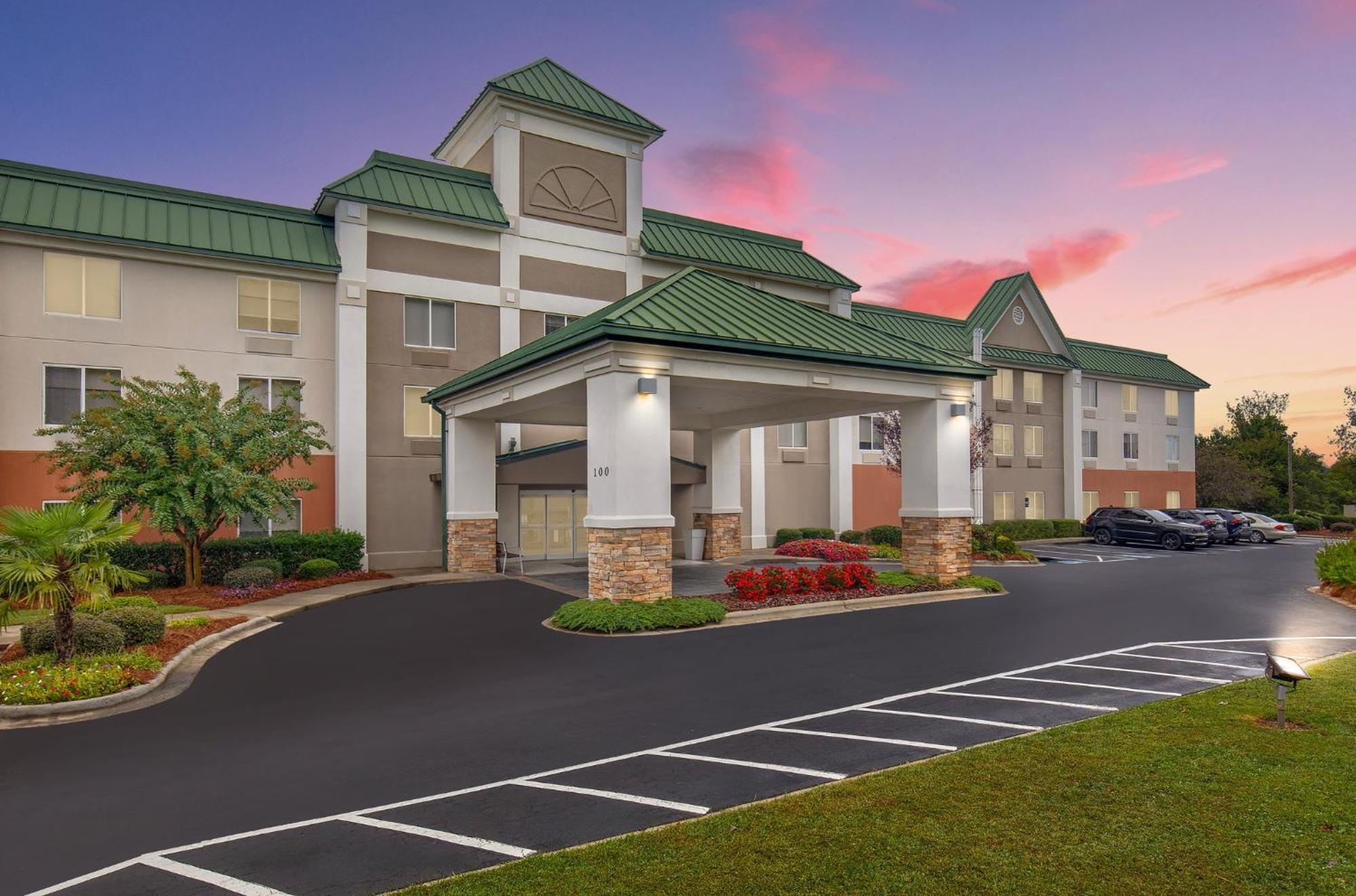 Holiday Inn Express & Suites Kings Mountain - Shelby Area By Ihg Exterior foto
