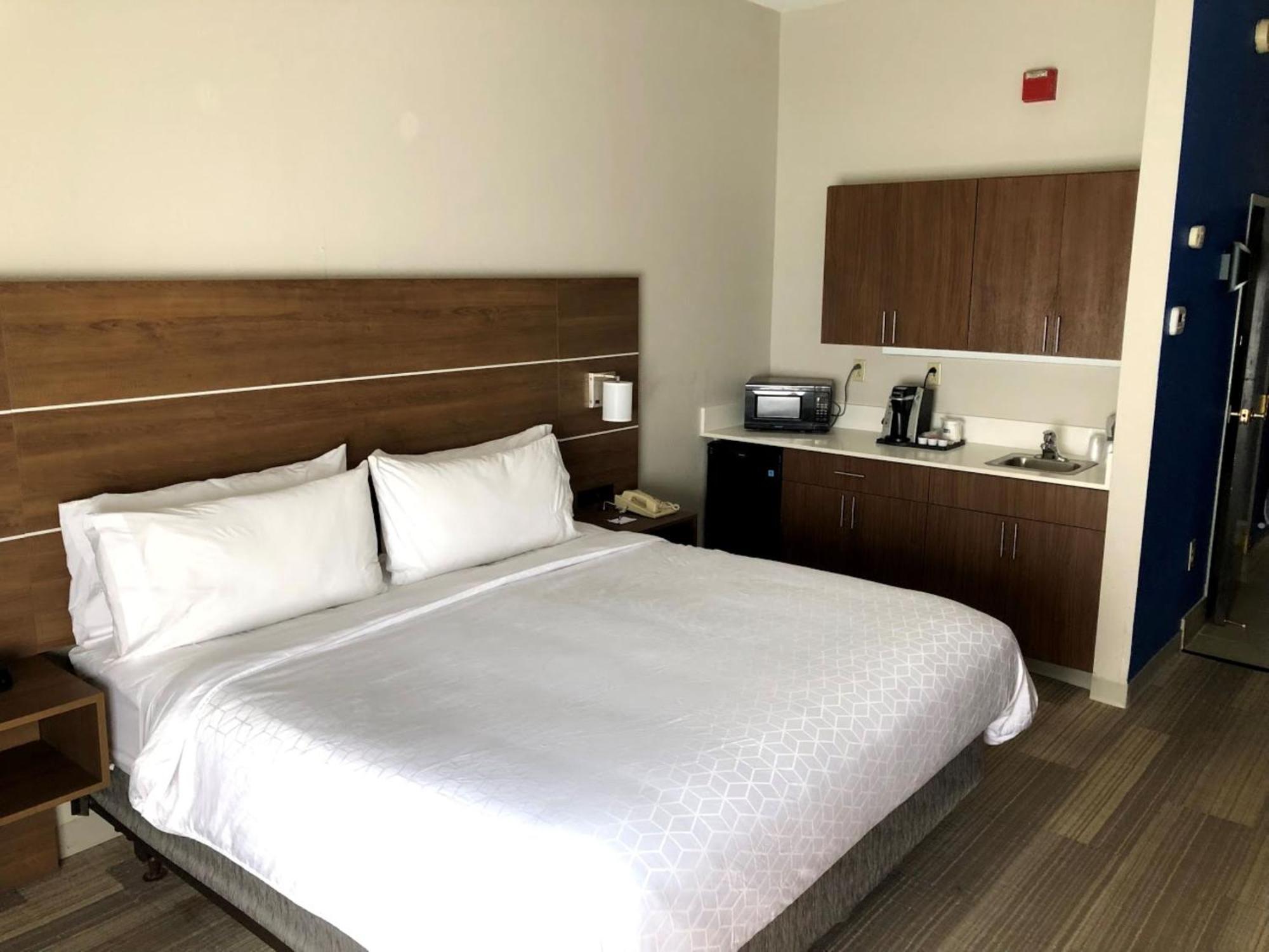 Holiday Inn Express & Suites Kings Mountain - Shelby Area By Ihg Exterior foto